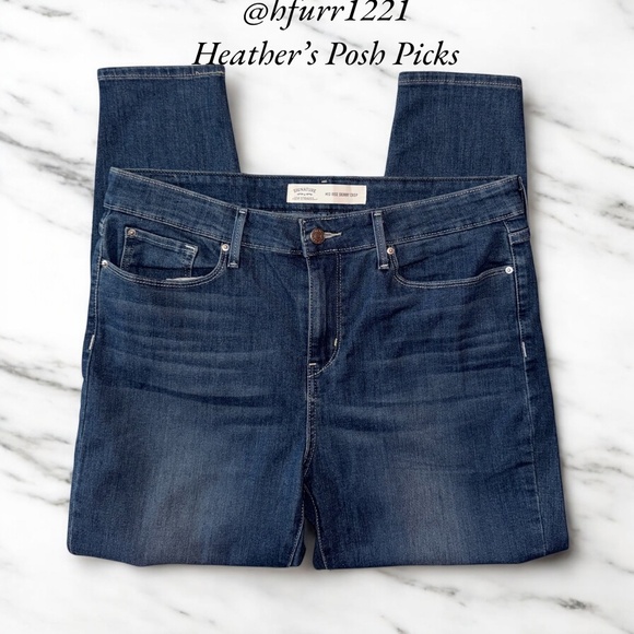 Levi's Denim - LEVI SIGNATURE MID RISE SKINNY CROP SIZE 14